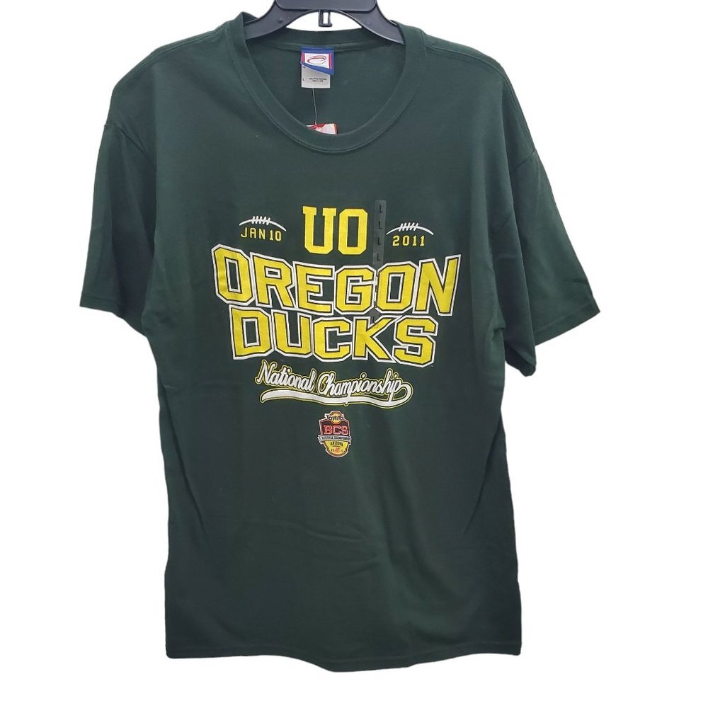Cadre Athletic Green Yellow Oregon‎ Ducks National Champion 2011 Tee NWT Adult L